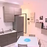 House Procaccini, 20