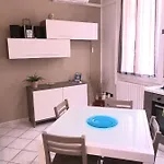 House Procaccini, 20 Apartman