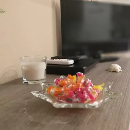 House Procaccini, 20 *